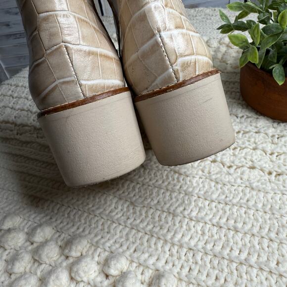 ANTHROPOLOGIE Women's 41 US 10 Stompy Platform Lace Up Boot Cream Alligator - Picture 12 of 16